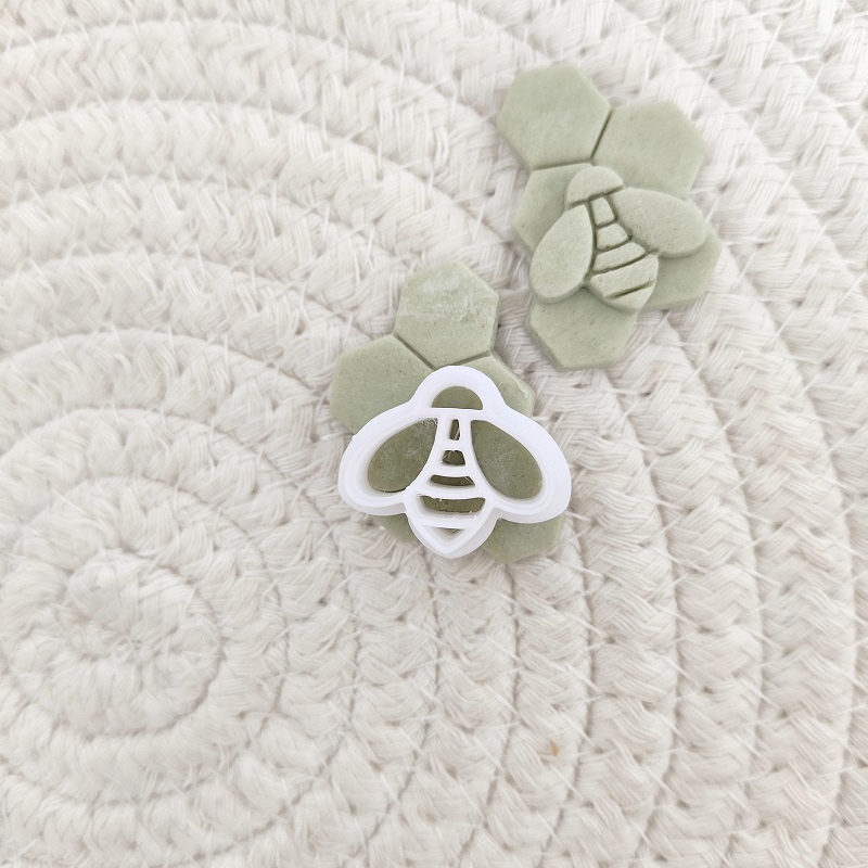 3D Bee Honeycomb Earring Cutti - огляд і ціна 3D Printing Earrings